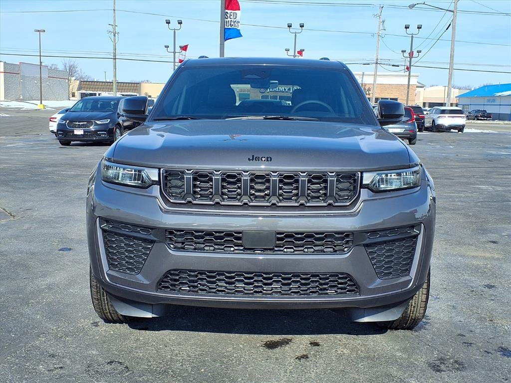 New 2026 Jeep Grand Cherokee Laredo Altitude Sport Utility
