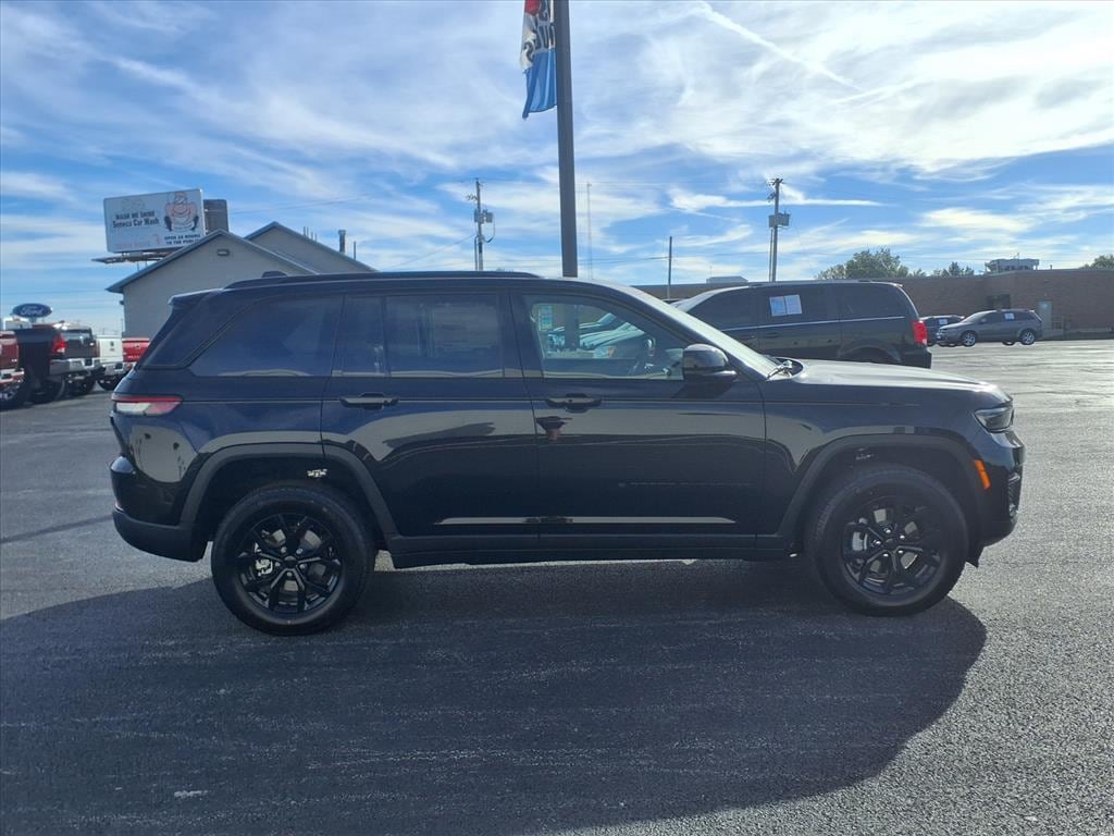 New 2025 Jeep Grand Cherokee Altitude X Sport Utility