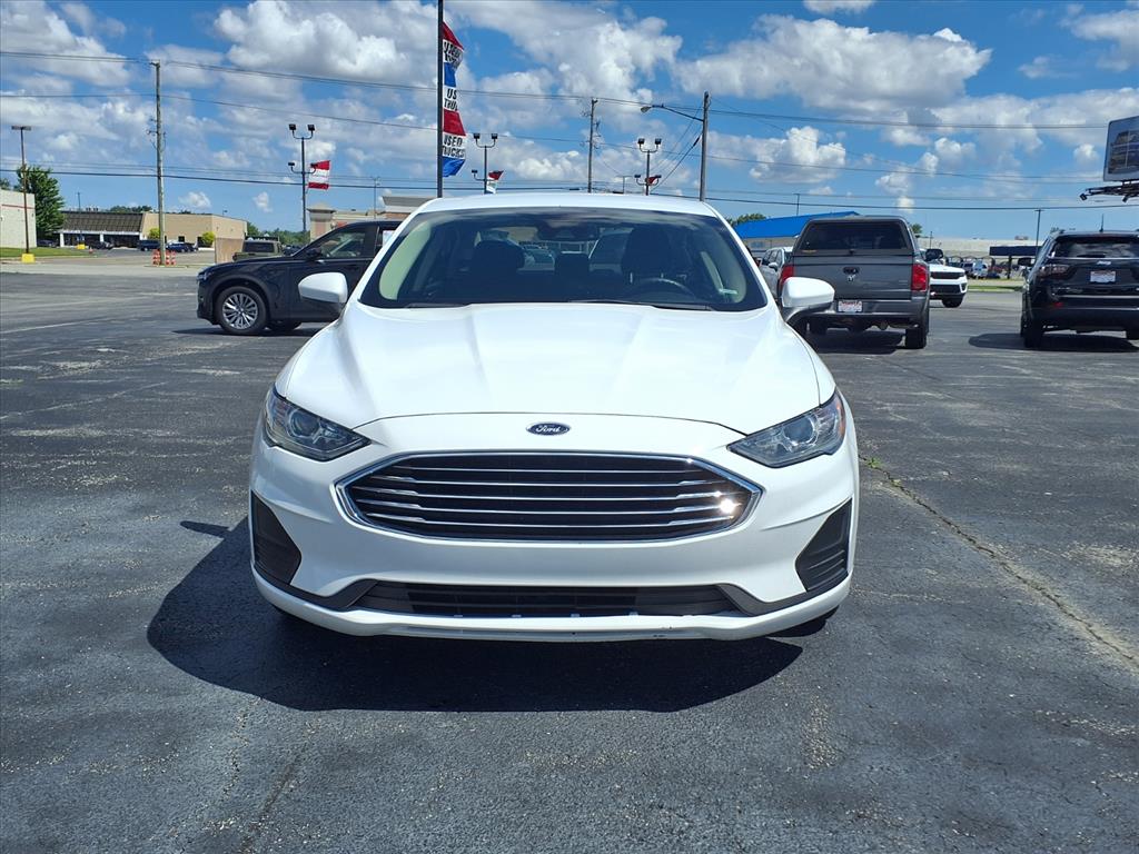 Used 2019 Ford Fusion Hybrid SE with VIN 3FA6P0LUXKR263318 for sale in Tiffin, OH