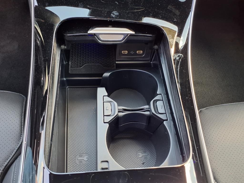 2025 Mercedes-Benz C-Class Sedan C 300 - Photo 21