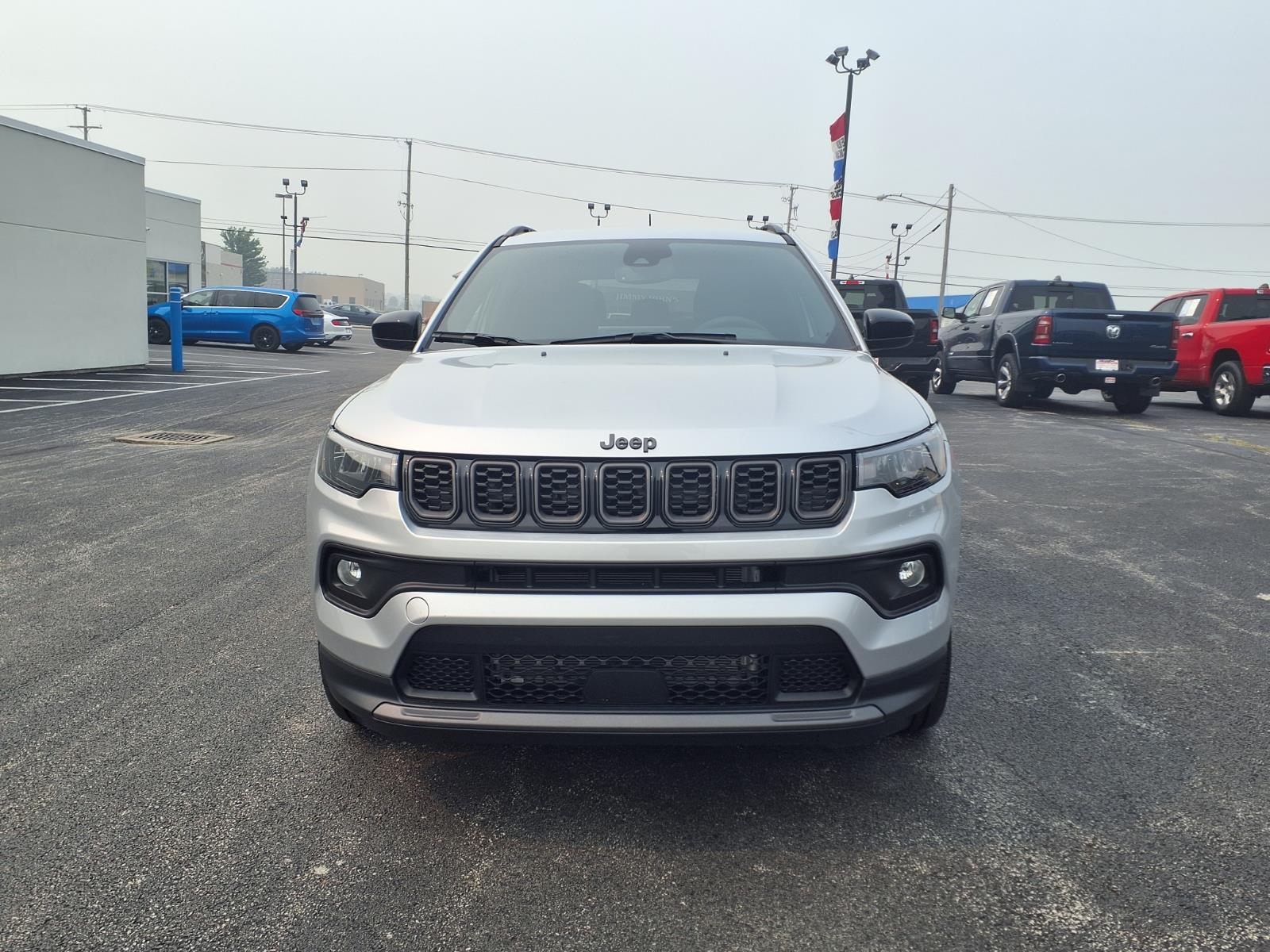 2026 Jeep Compass Latitude Altitude - Photo 2