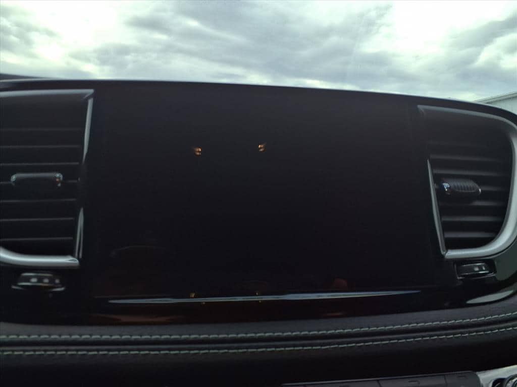 2026 Chrysler Pacifica Select - Photo 16