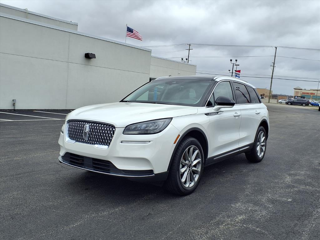 2022 Lincoln Corsair Base
