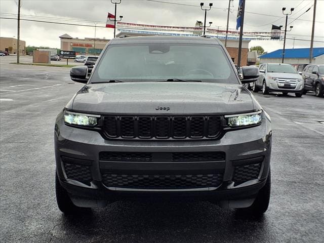 Used 2022 Jeep Grand Cherokee L Altitude with VIN 1C4RJKAGXN8601095 for sale in Tiffin, OH