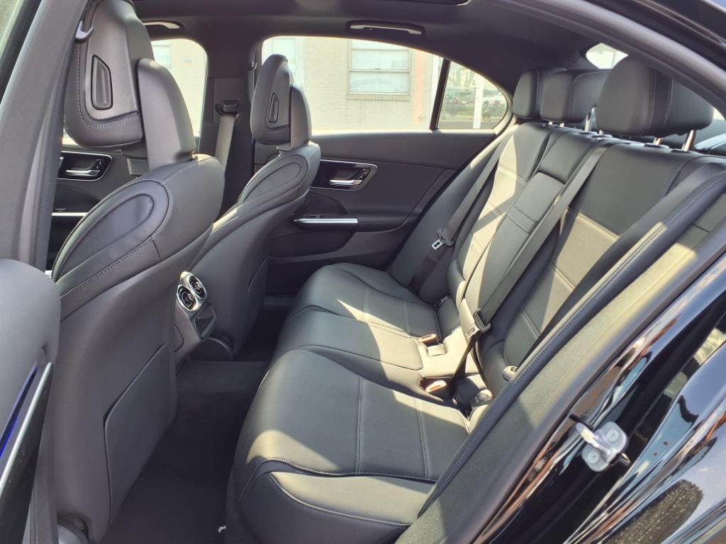 2025 Mercedes-Benz C-Class Sedan C 300 - Photo 12