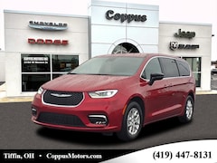 2026 Chrysler Pacifica Select Passenger Van