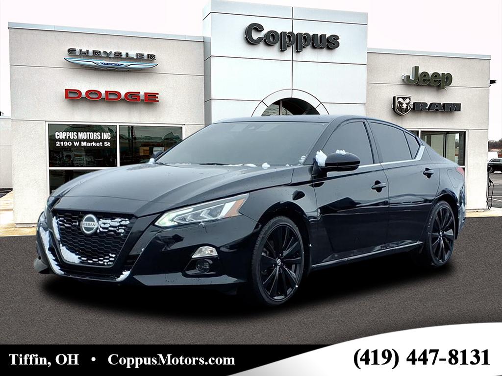 2022 Nissan Altima SR