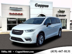 2026 Chrysler Pacifica Limited Passenger Van