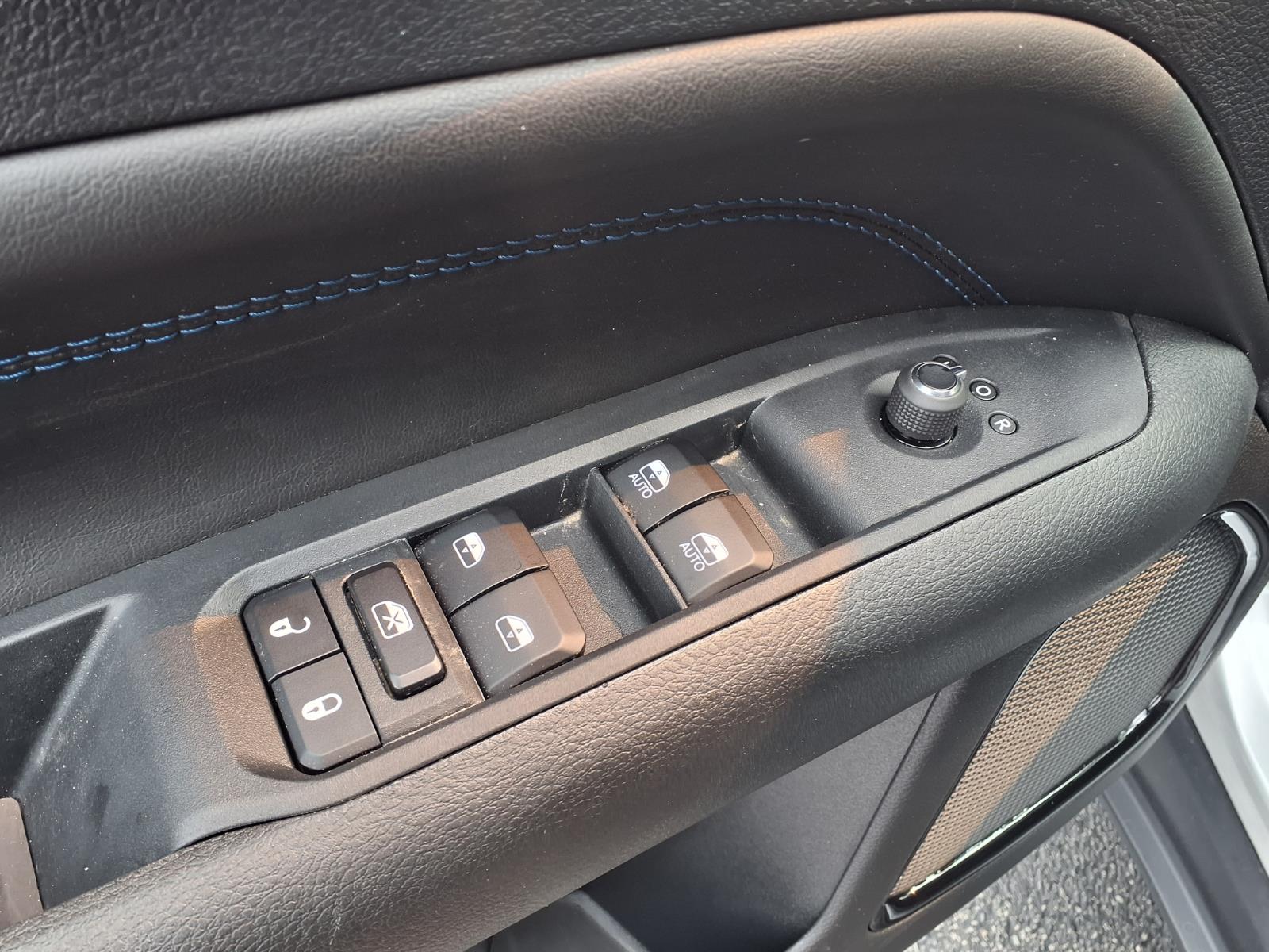 2026 Jeep Compass Latitude Altitude - Photo 16
