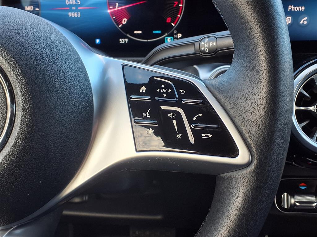 2025 Mercedes-Benz GLB Base - Photo 31