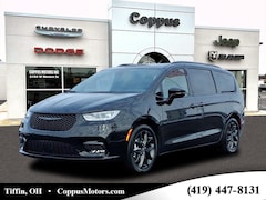 2026 Chrysler Pacifica Select Passenger Van