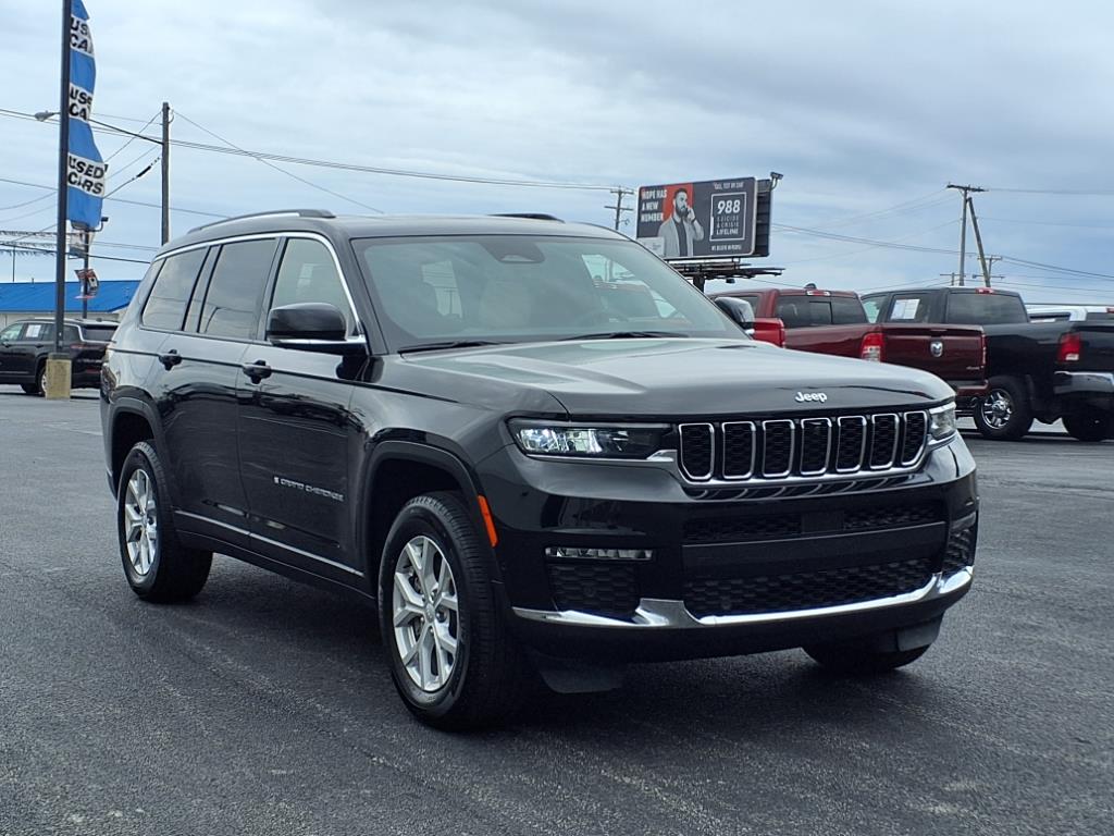 2023 Jeep Grand Cherokee Limited photo 3