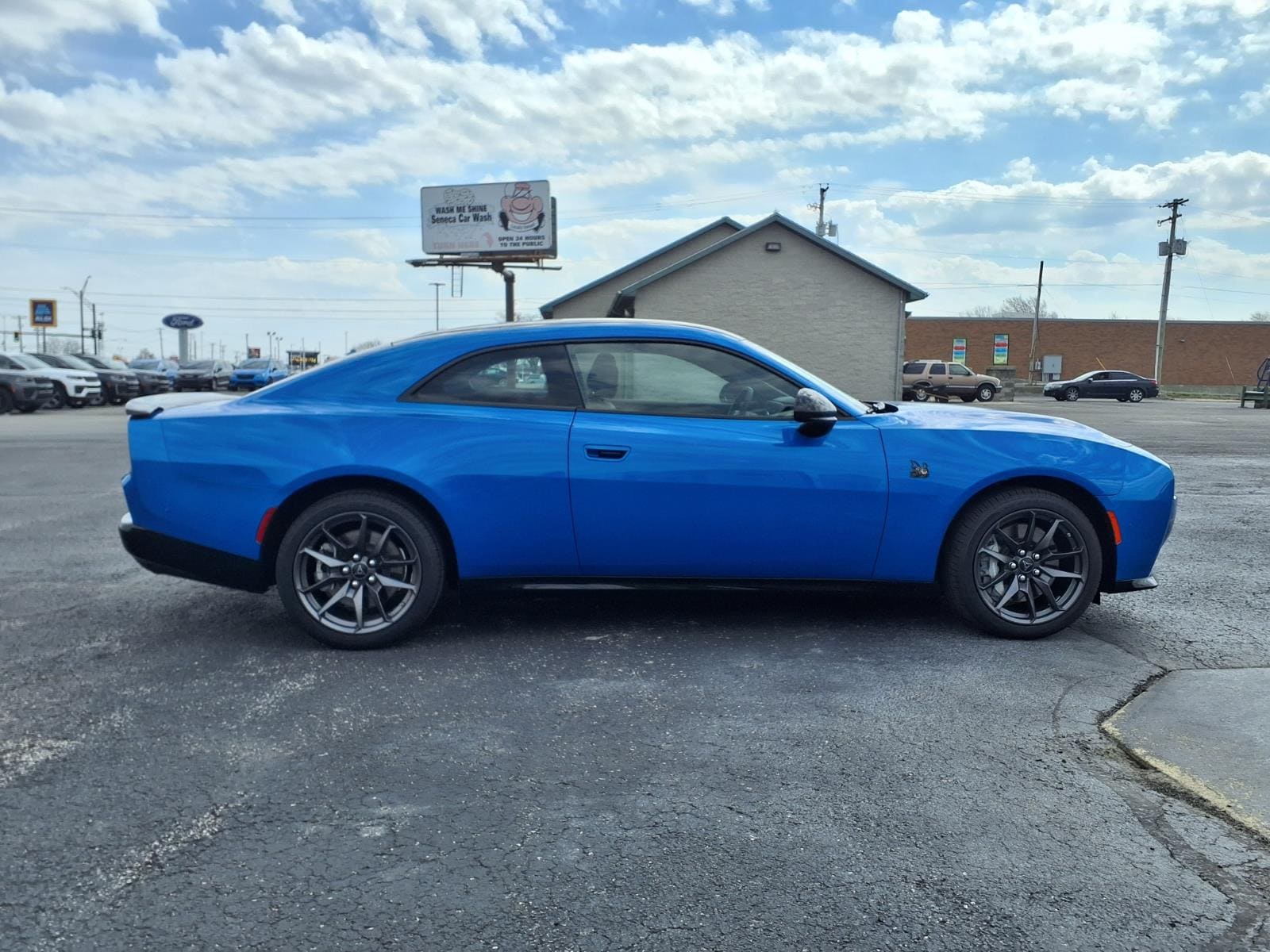 2026 Dodge Charger Scat Pack - Photo 4