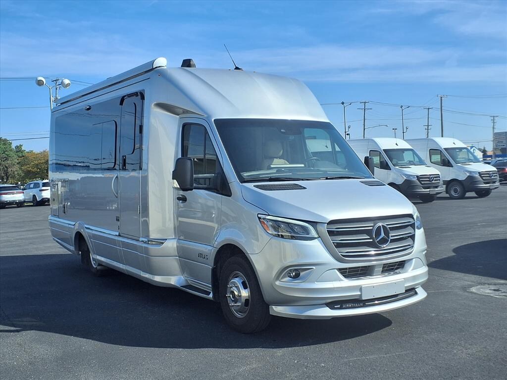 Used 2019 Mercedes-Benz Sprinter 4500 Chassis Standard Roof V6 Truck