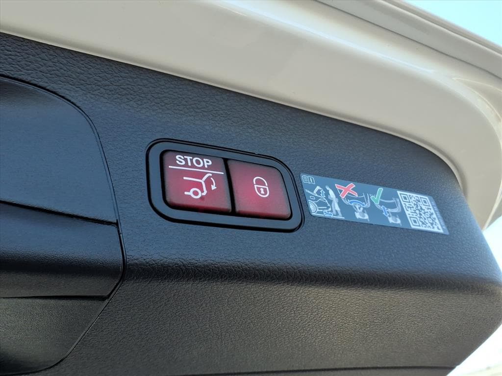2026 Mercedes-Benz GLS Base - Photo 11