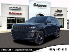 2025 Jeep Grand Cherokee Laredo SUV
