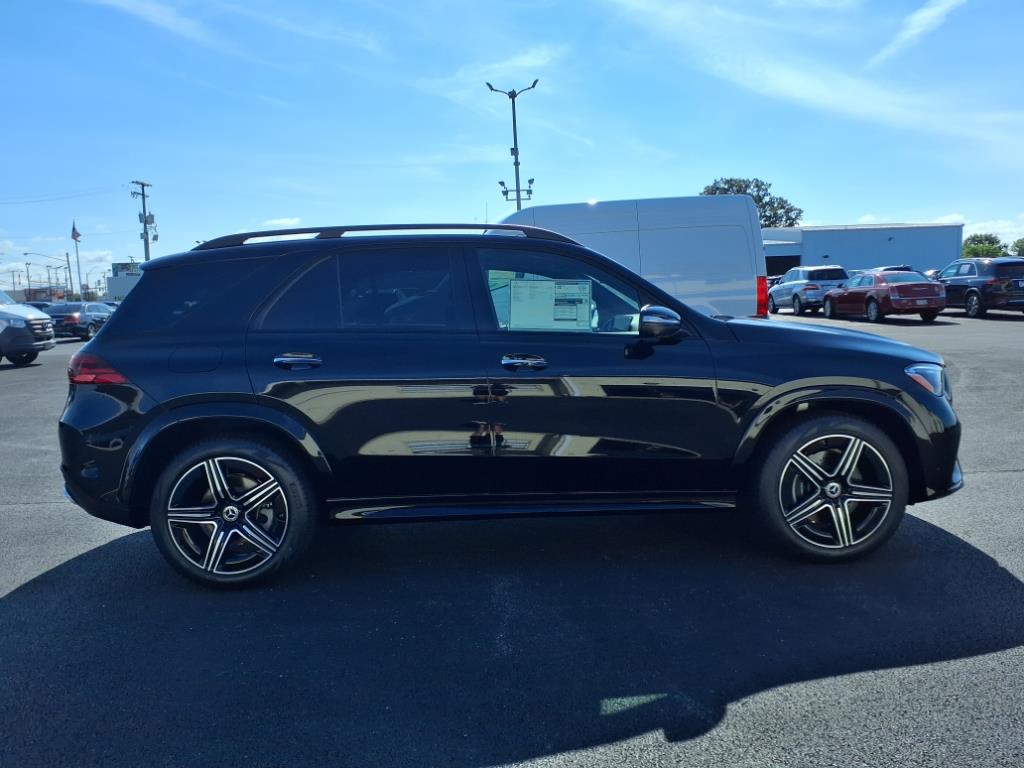 2025 Mercedes Benz GLE 350 4MATIC photo 4