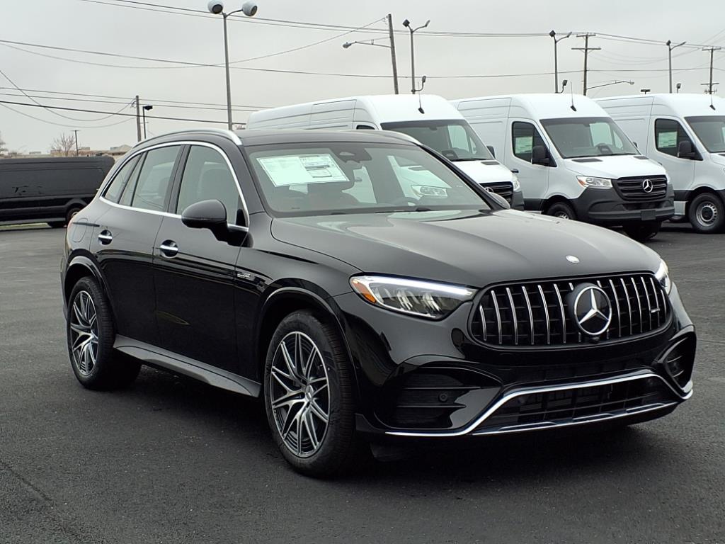 2025 Mercedes Benz GLC AMG 43 4MATIC photo 3