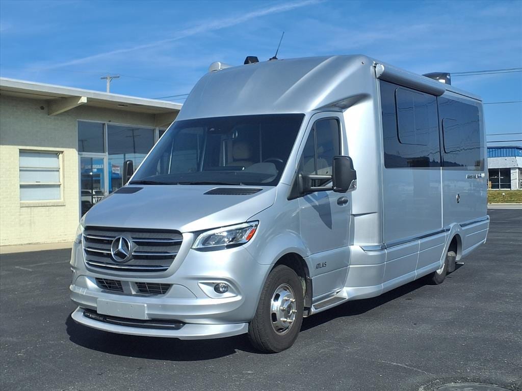 Used 2019 Mercedes-Benz Sprinter 4500 Chassis Standard Roof V6 Truck