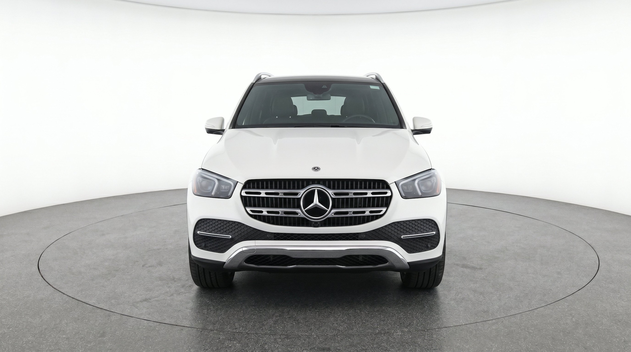 Thumbnail: 2026 Mercedes-Benz GLE - 2