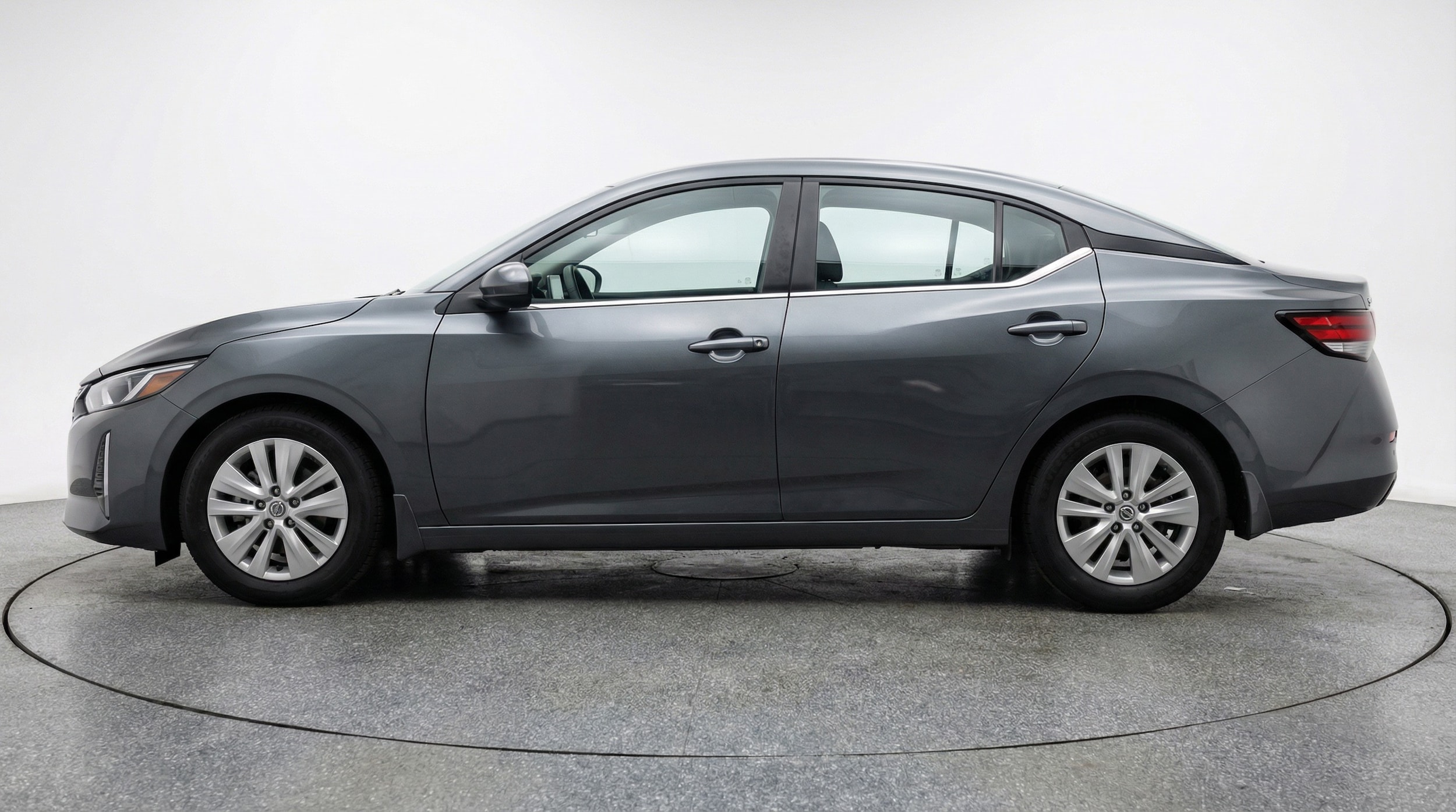 Thumbnail: 2025 Nissan Sentra - 4