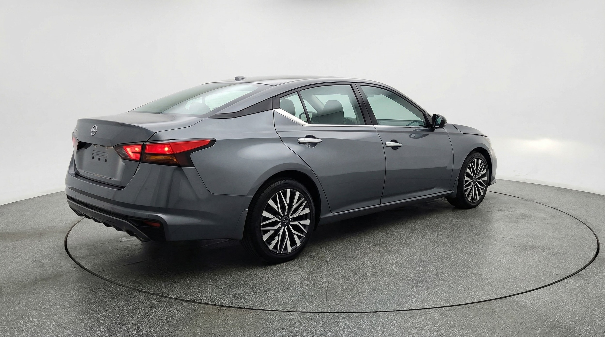 Thumbnail: 2025 Nissan Altima - 7