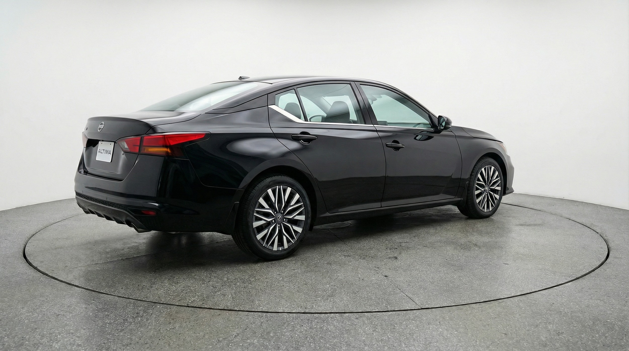 Thumbnail: 2025 Nissan Altima - 7