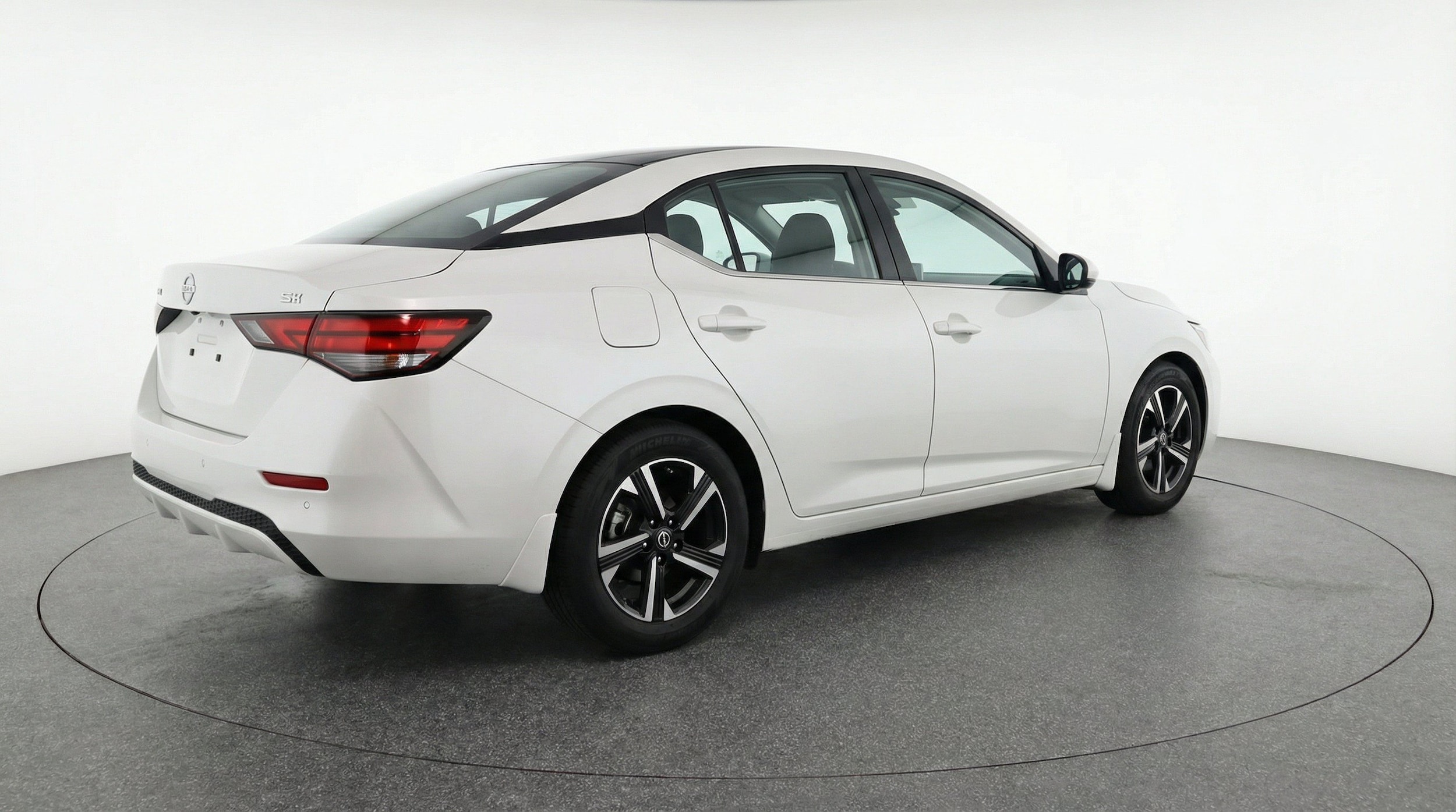 Thumbnail: 2025 Nissan Sentra - 9