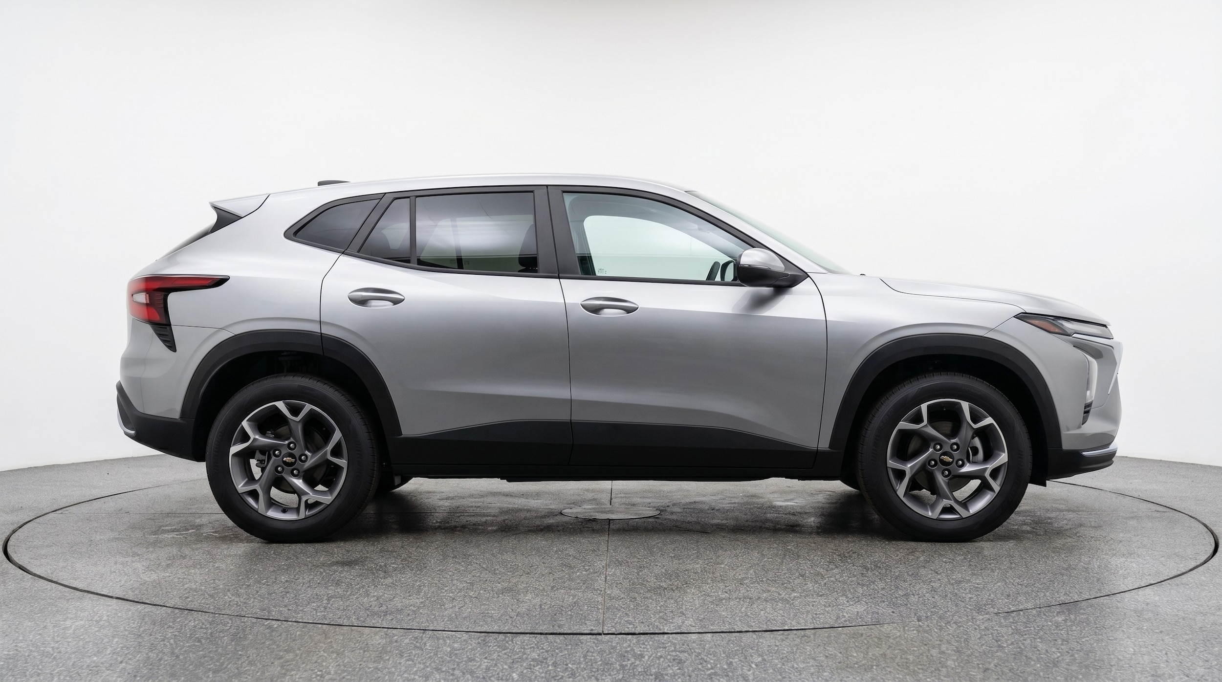 Thumbnail: 2025 Chevrolet Trax - 8