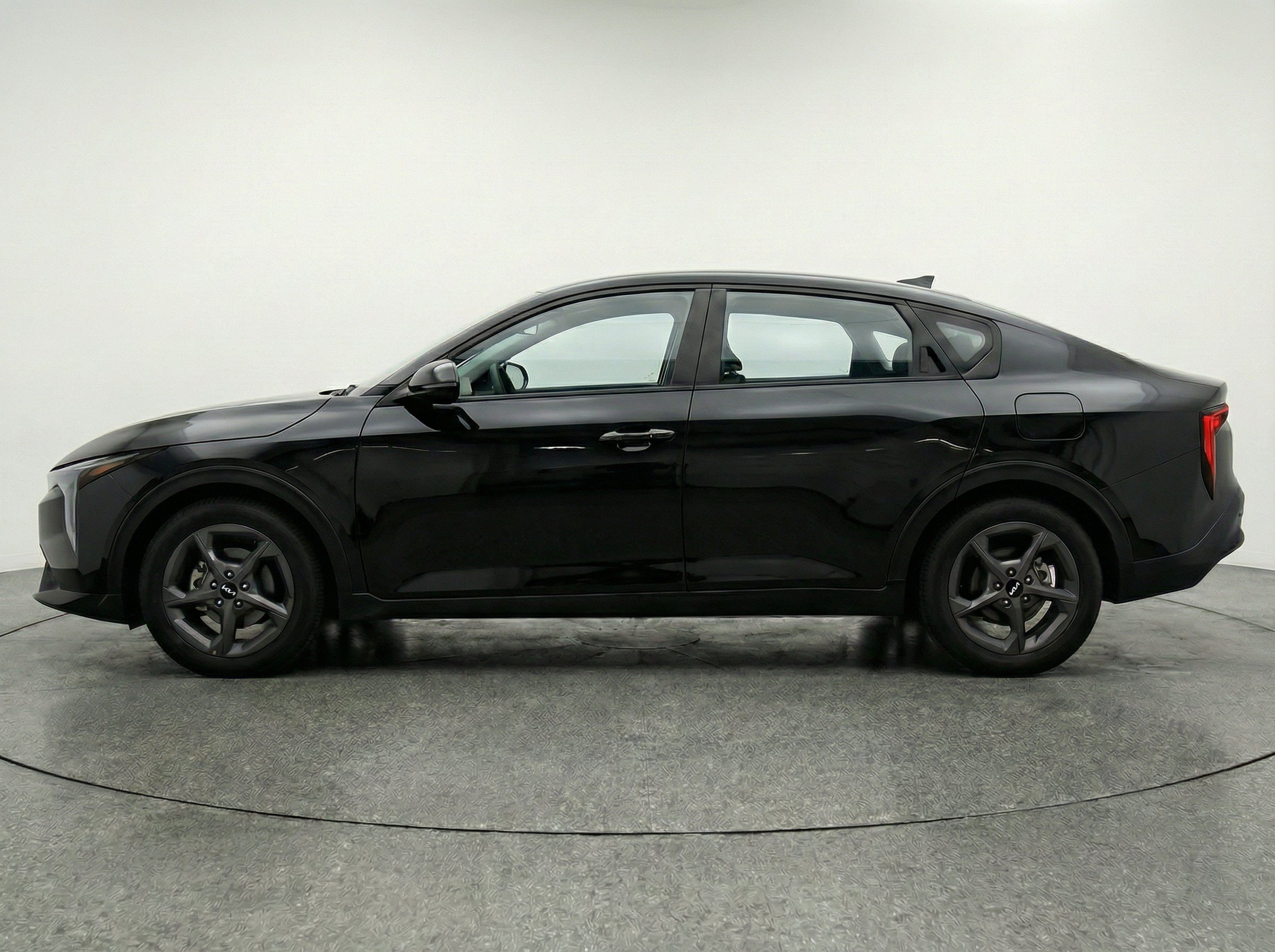 Thumbnail: 2025 Kia K4 - 5