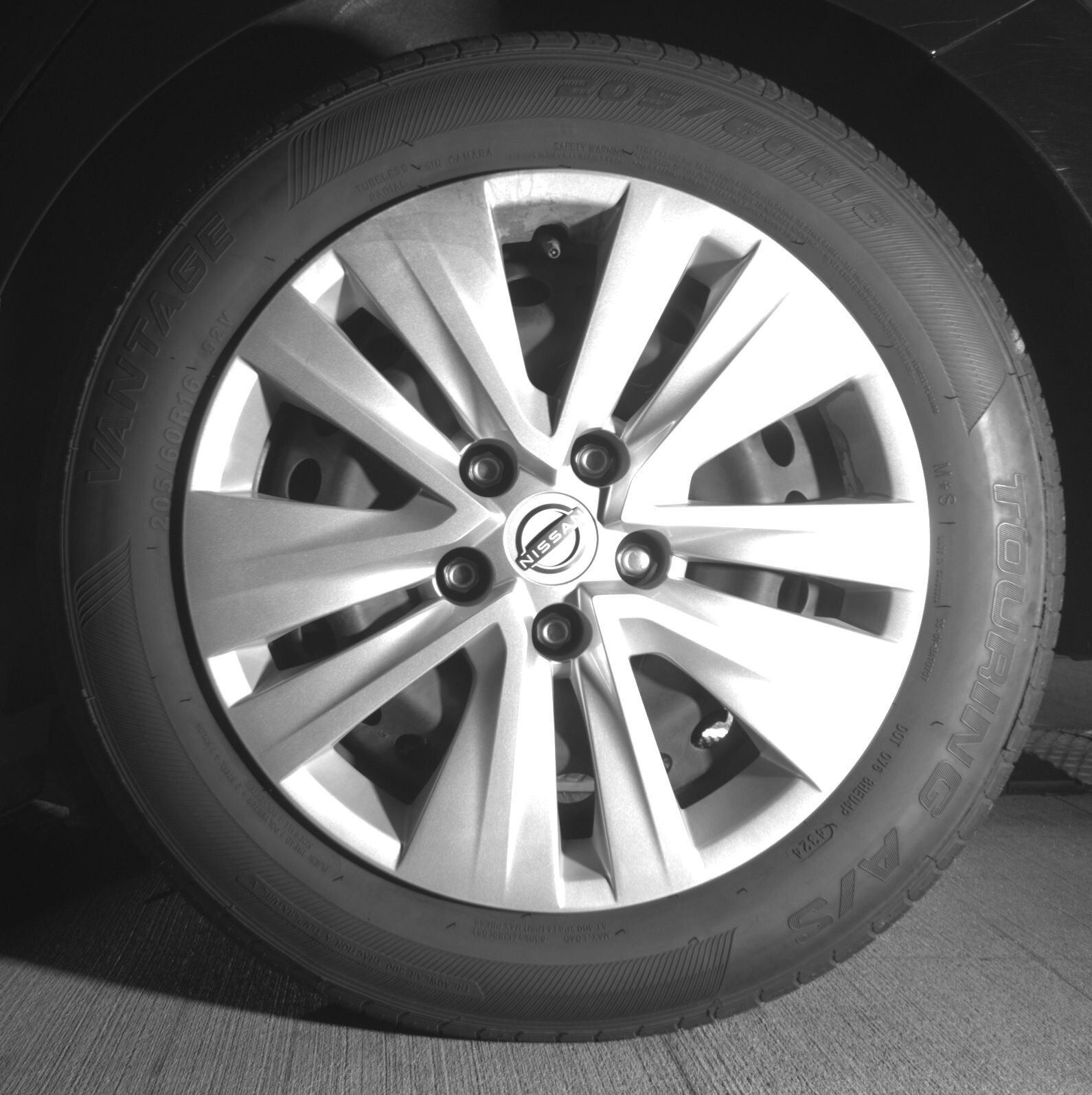 Thumbnail: 2025 Nissan Sentra - 11