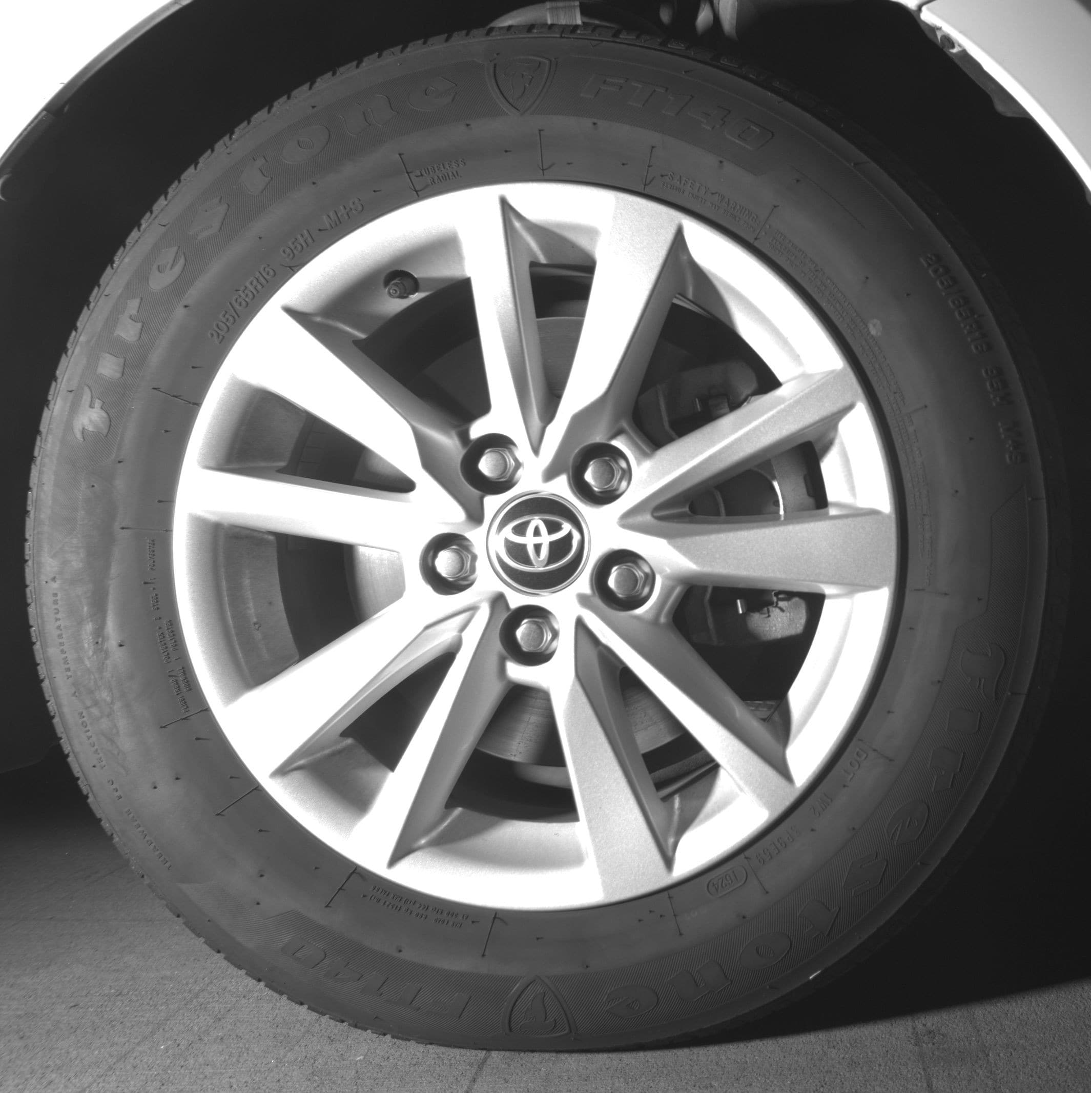 Thumbnail: 2025 Toyota Camry - 10