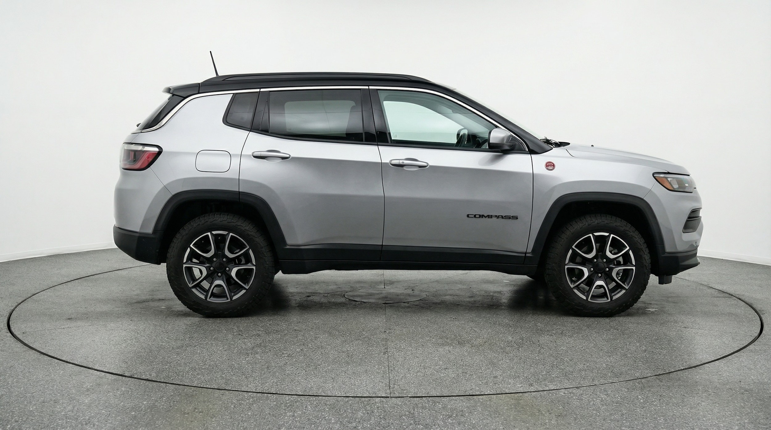 Thumbnail: 2025 Jeep Compass - 8