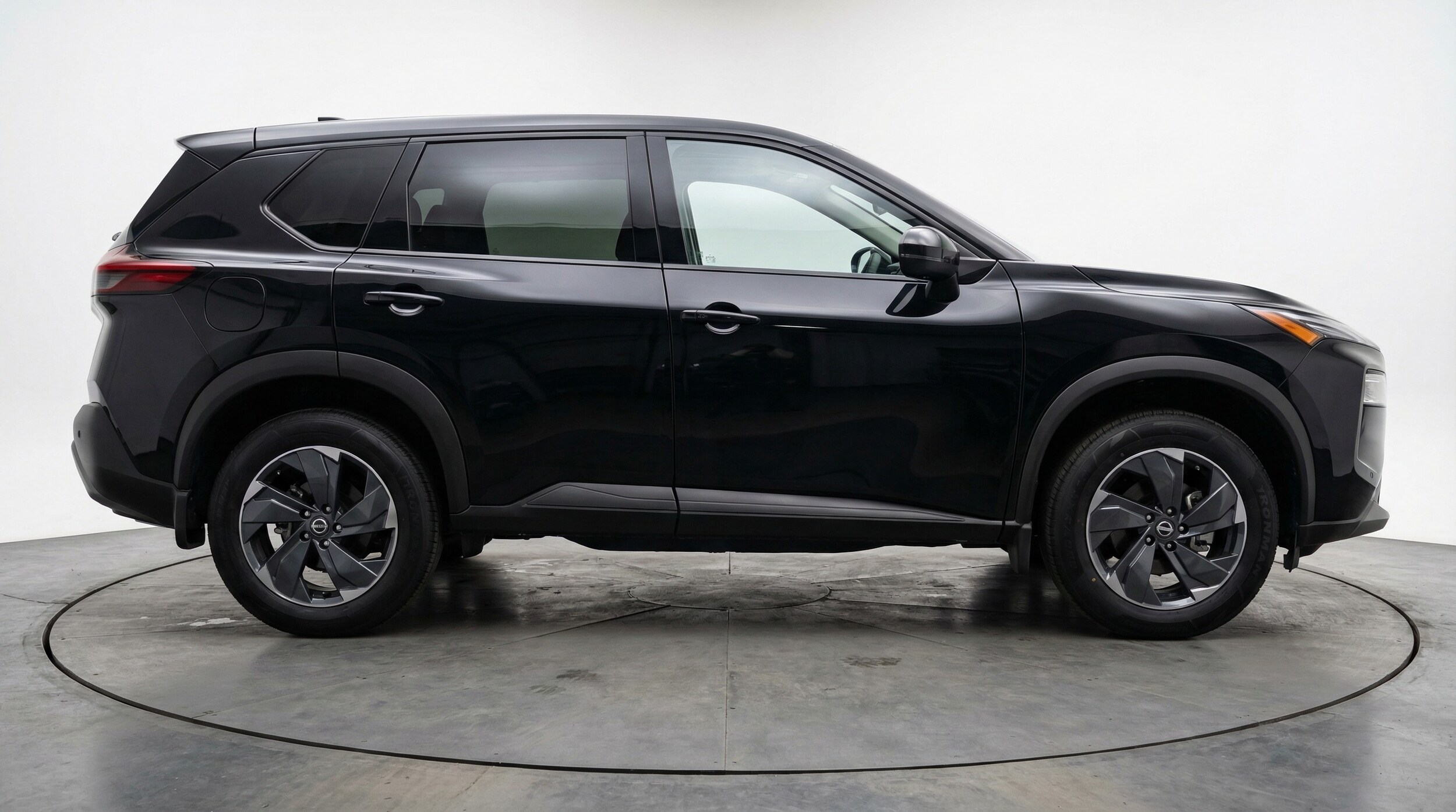 Thumbnail: 2025 Nissan Rogue - 8