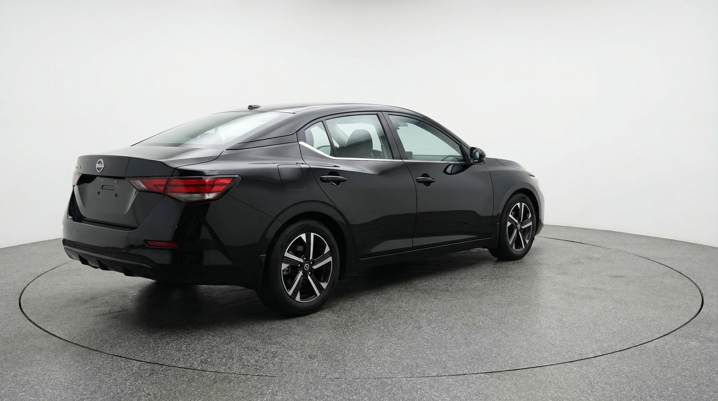 Thumbnail: 2025 Nissan Sentra - 9