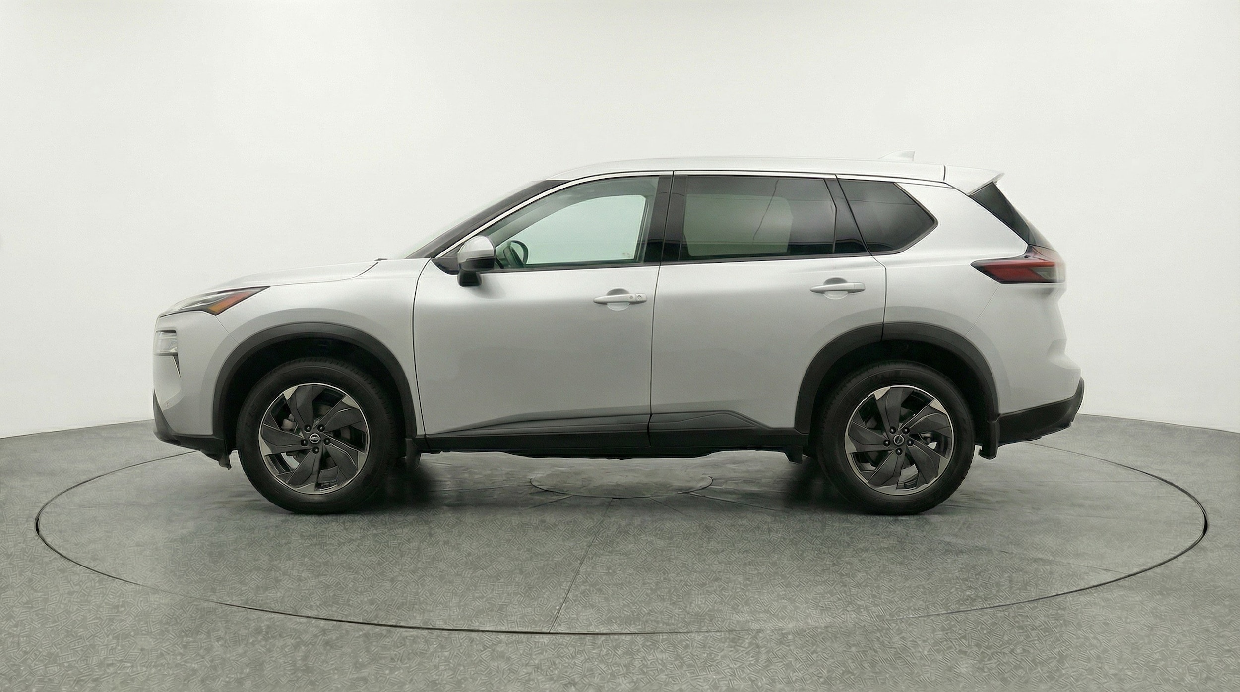 Thumbnail: 2025 Nissan Rogue - 5