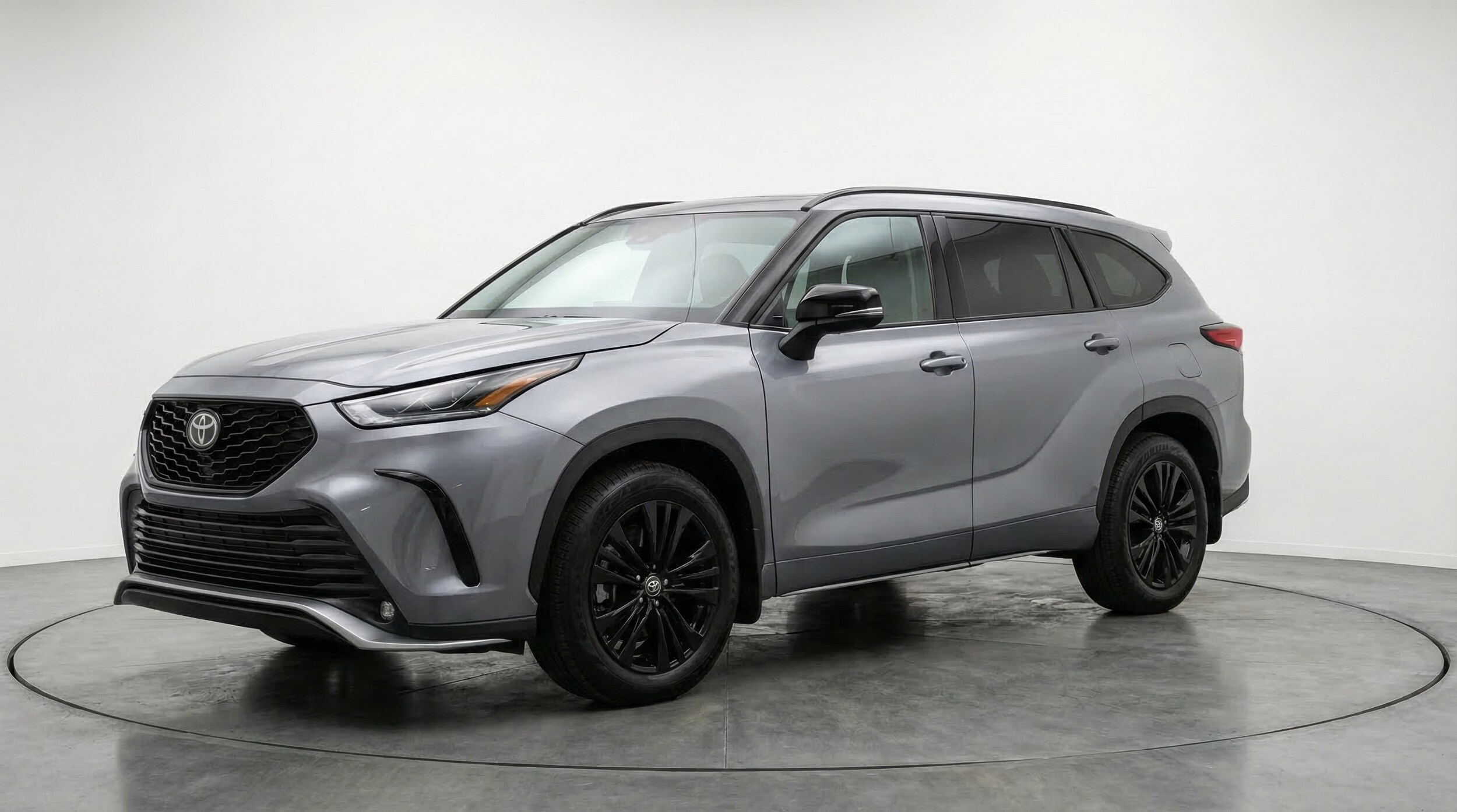Thumbnail: 2025 Toyota Highlander - 3