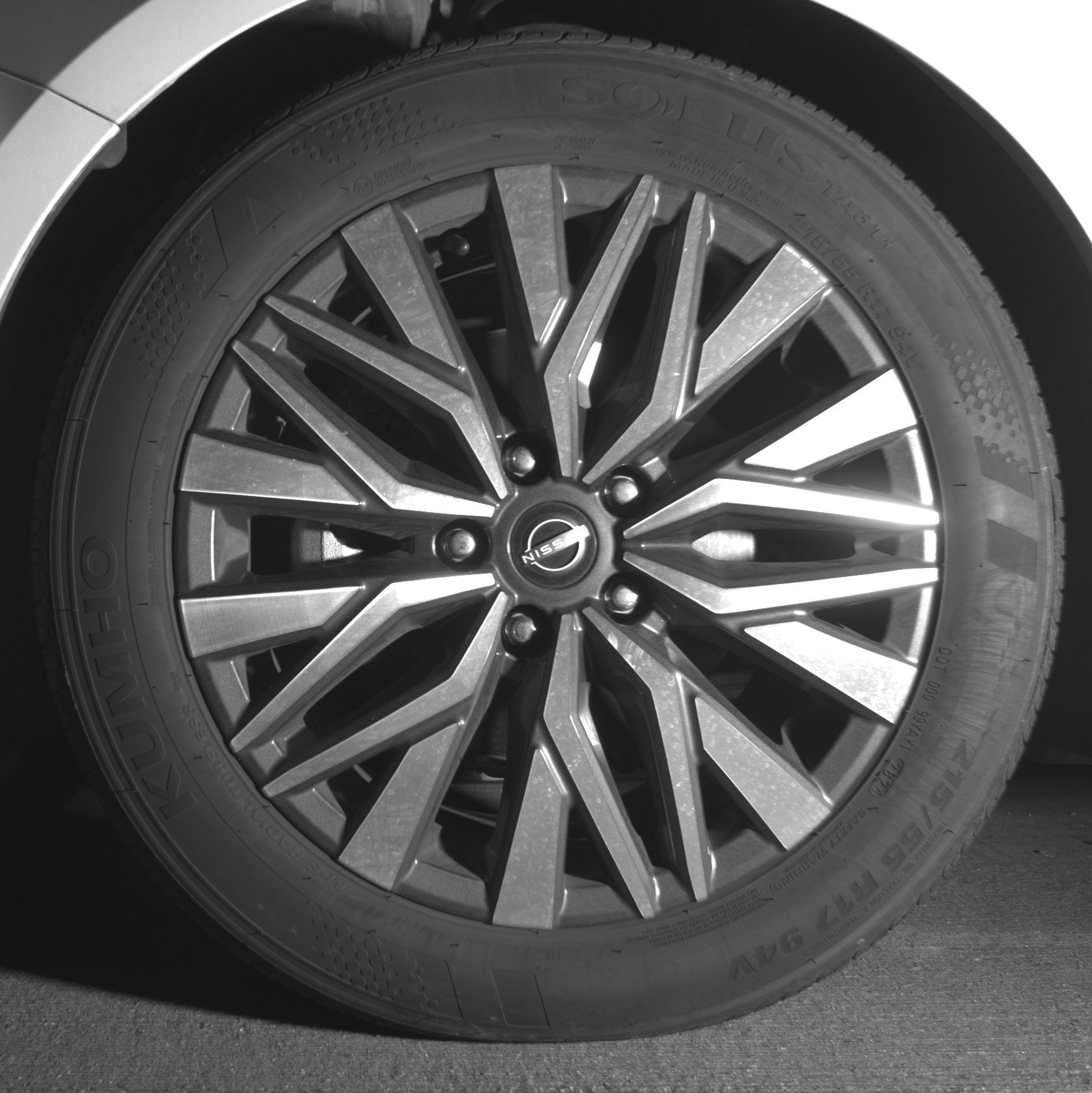 Thumbnail: 2025 Nissan Altima - 9