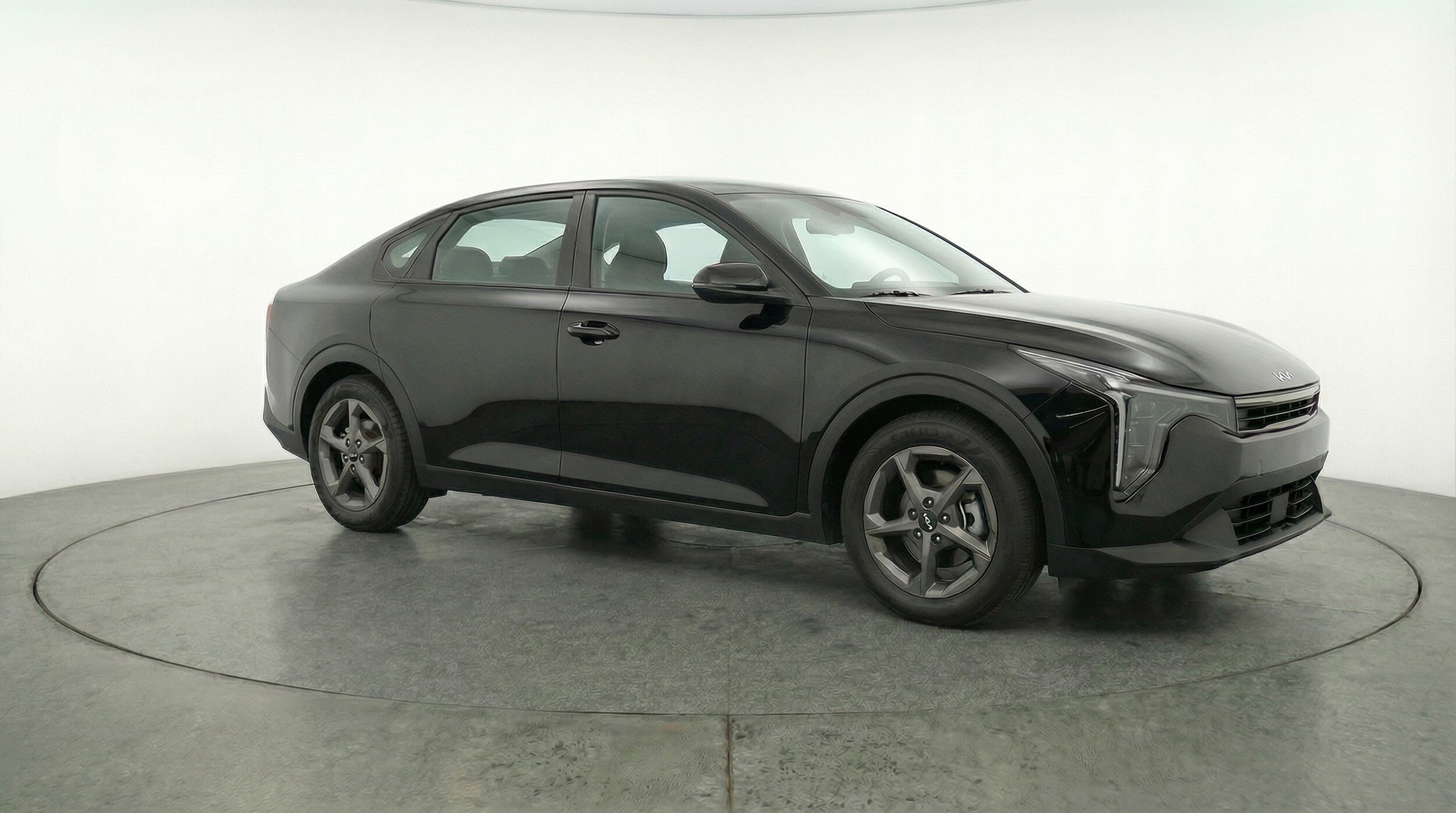 Thumbnail: 2025 Kia K4 - 1