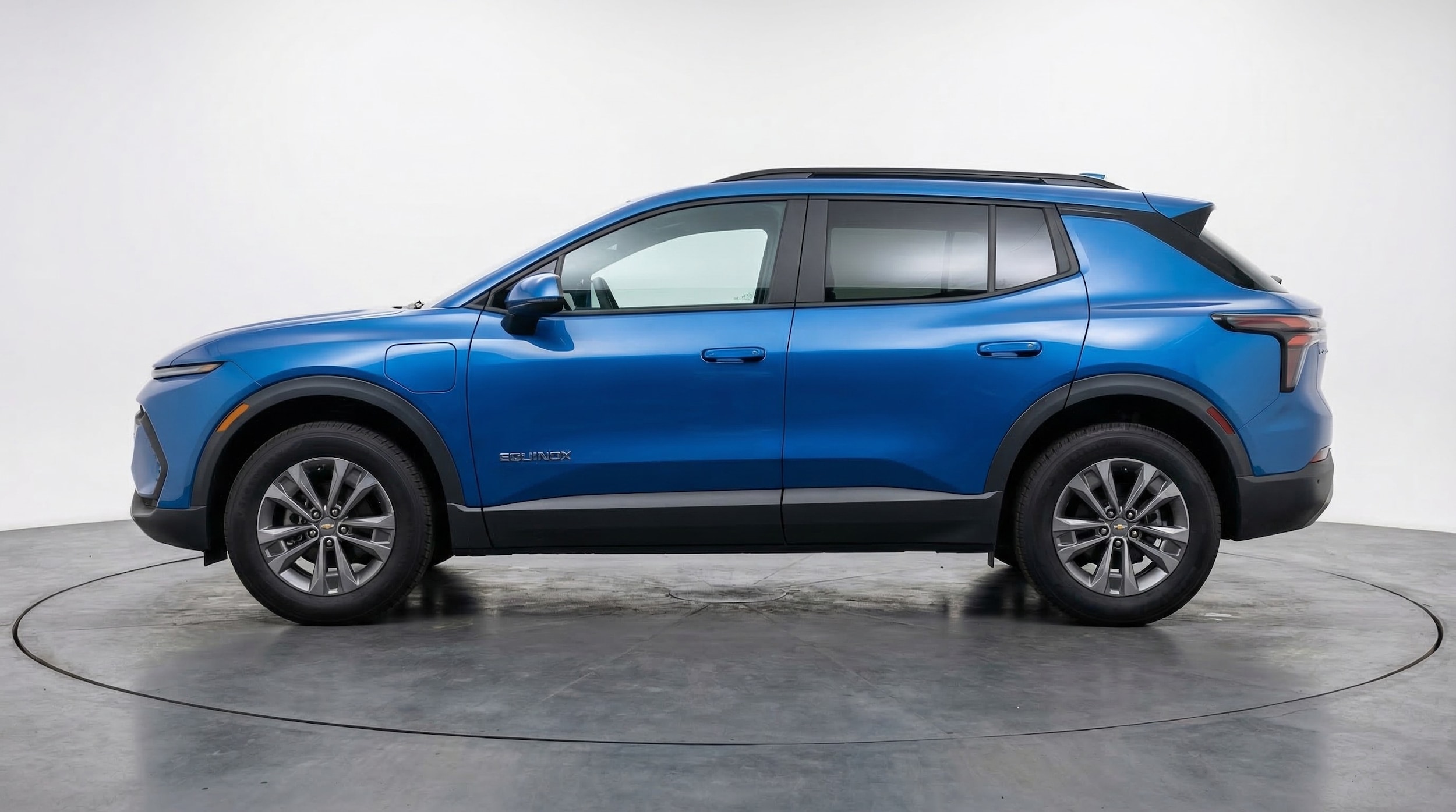 Thumbnail: 2025 Chevrolet Equinox - 4