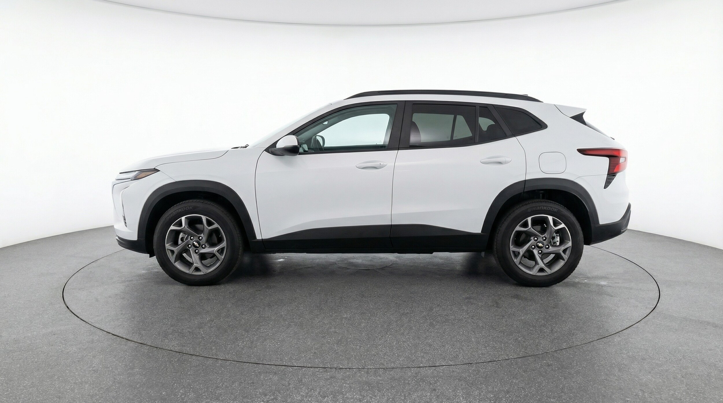 Thumbnail: 2025 Chevrolet Trax - 4