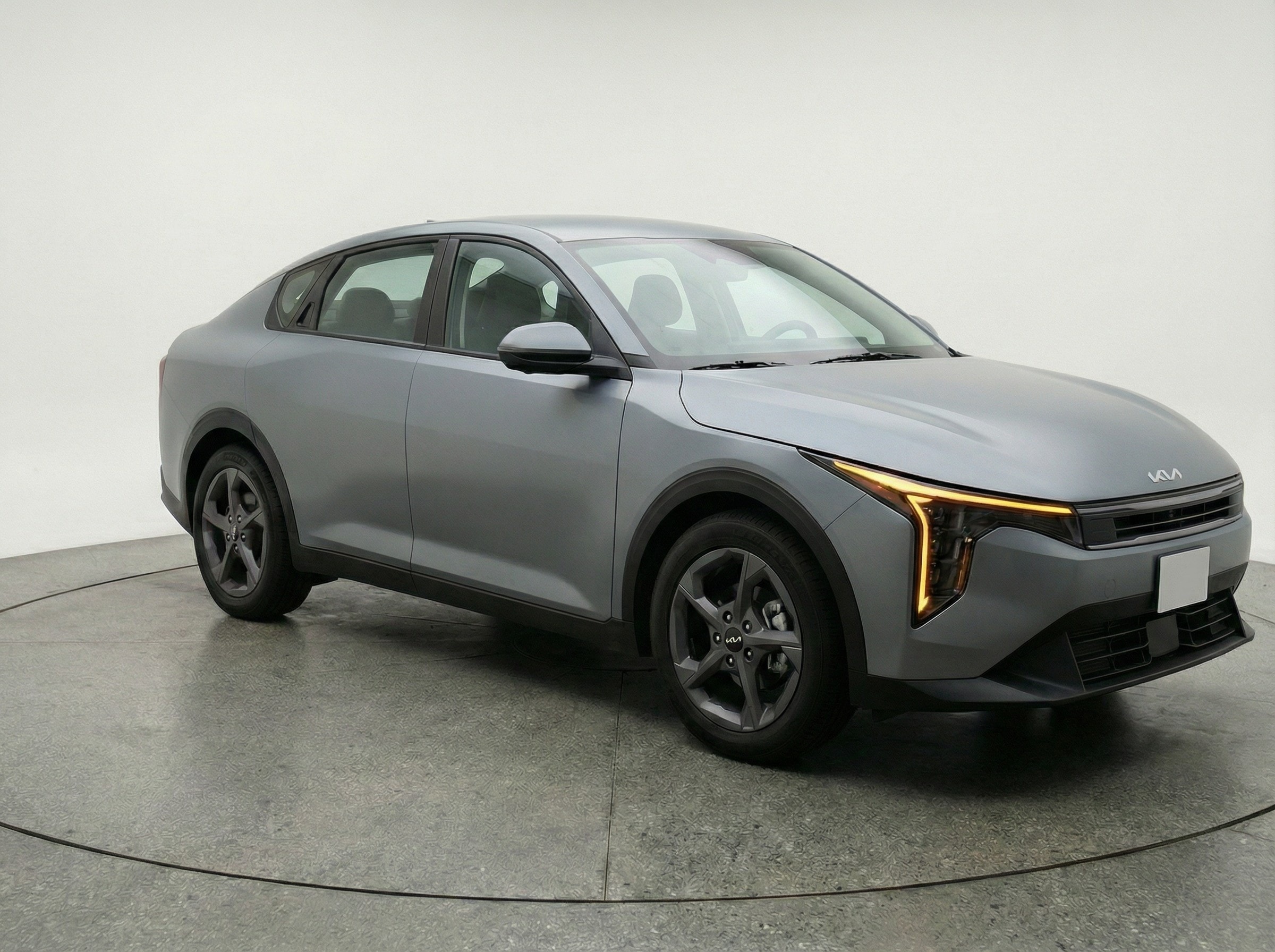 Thumbnail: 2025 Kia K4 - 1