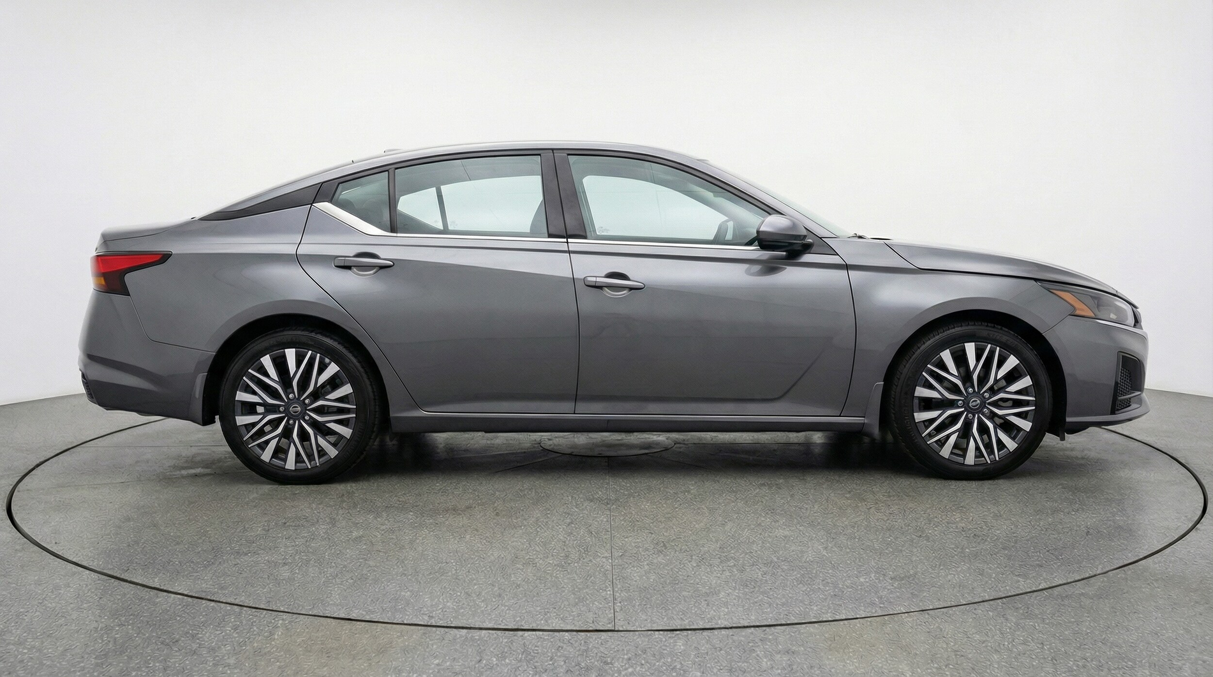 Thumbnail: 2025 Nissan Altima - 8