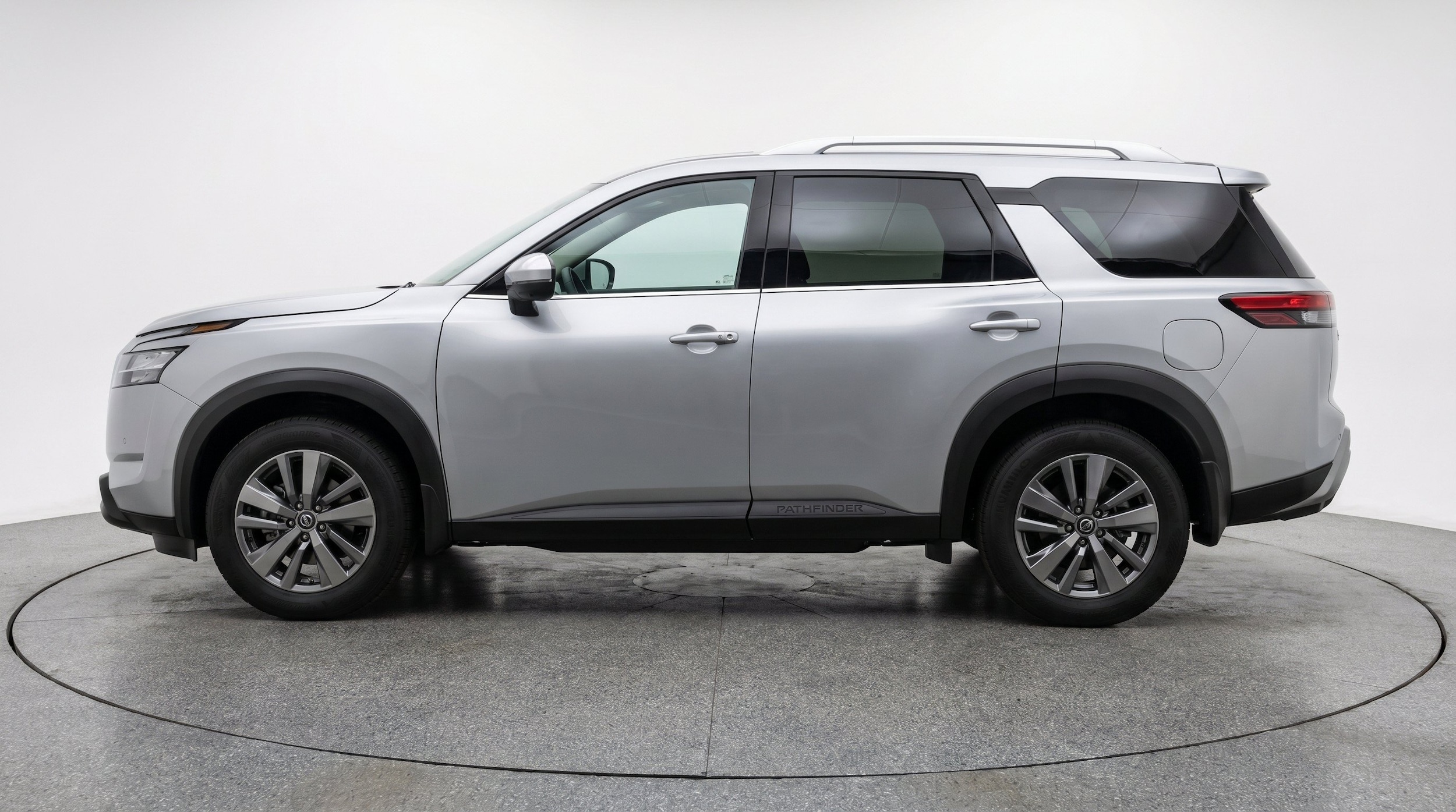 Thumbnail: 2025 Nissan Pathfinder - 5