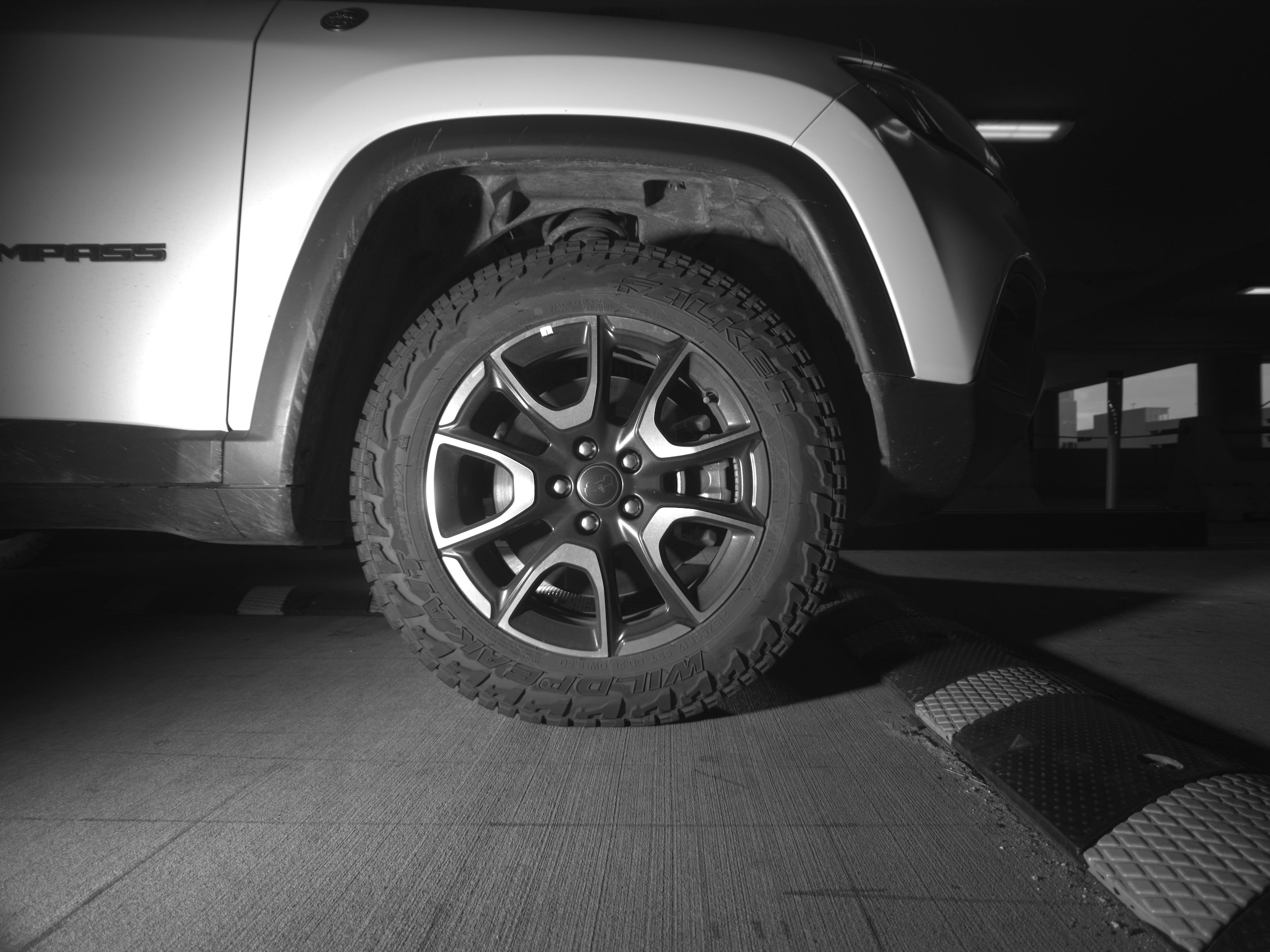 Thumbnail: 2025 Jeep Compass - 13