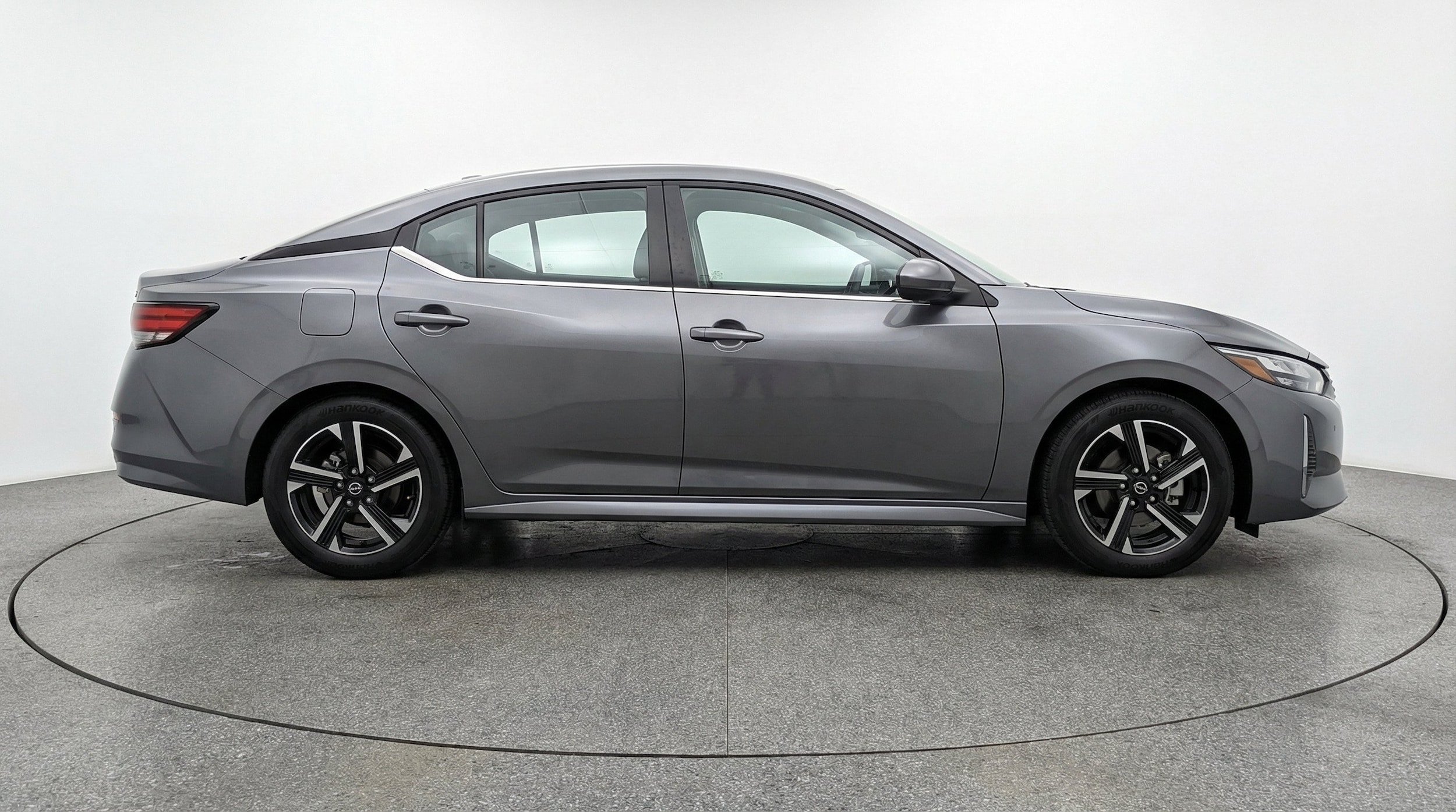 Thumbnail: 2025 Nissan Sentra - 9