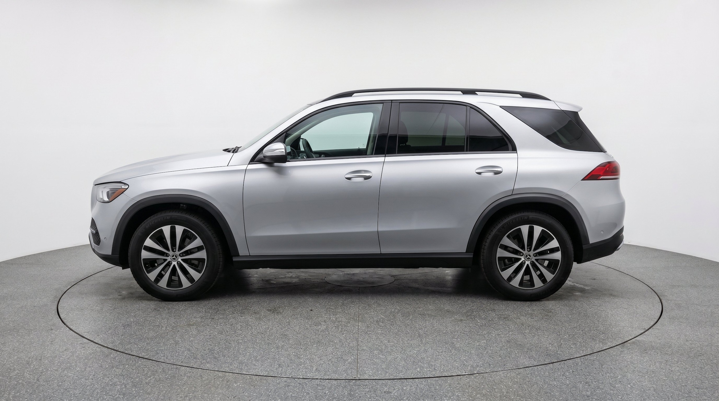 Thumbnail: 2026 Mercedes-Benz GLE - 5