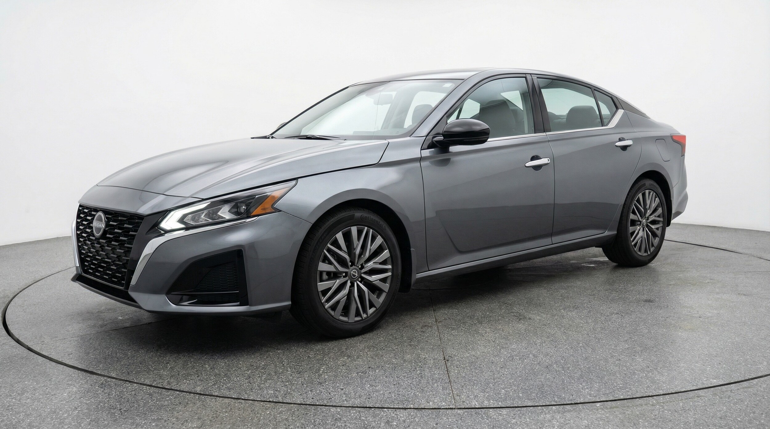 Thumbnail: 2025 Nissan Altima - 3