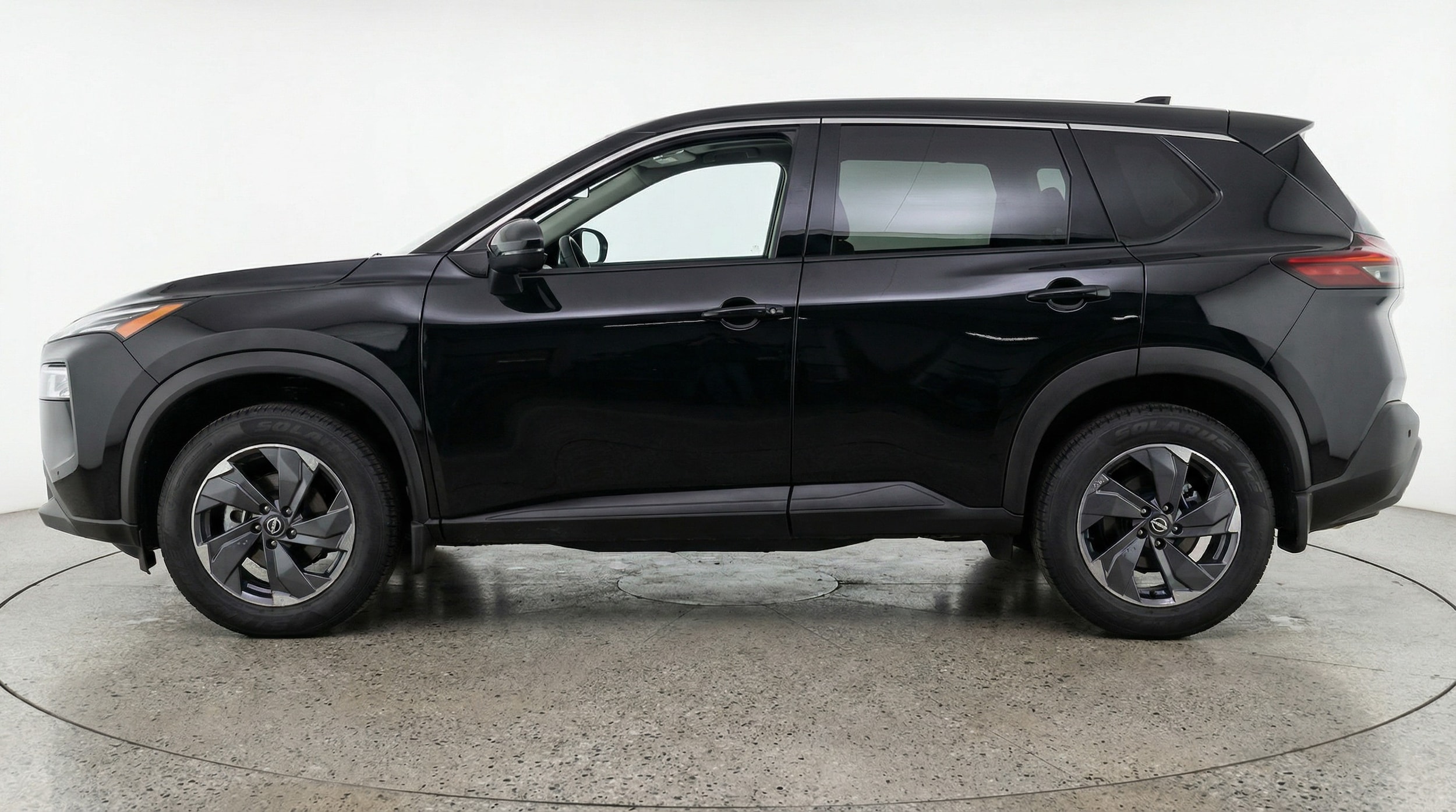 Thumbnail: 2025 Nissan Rogue - 4