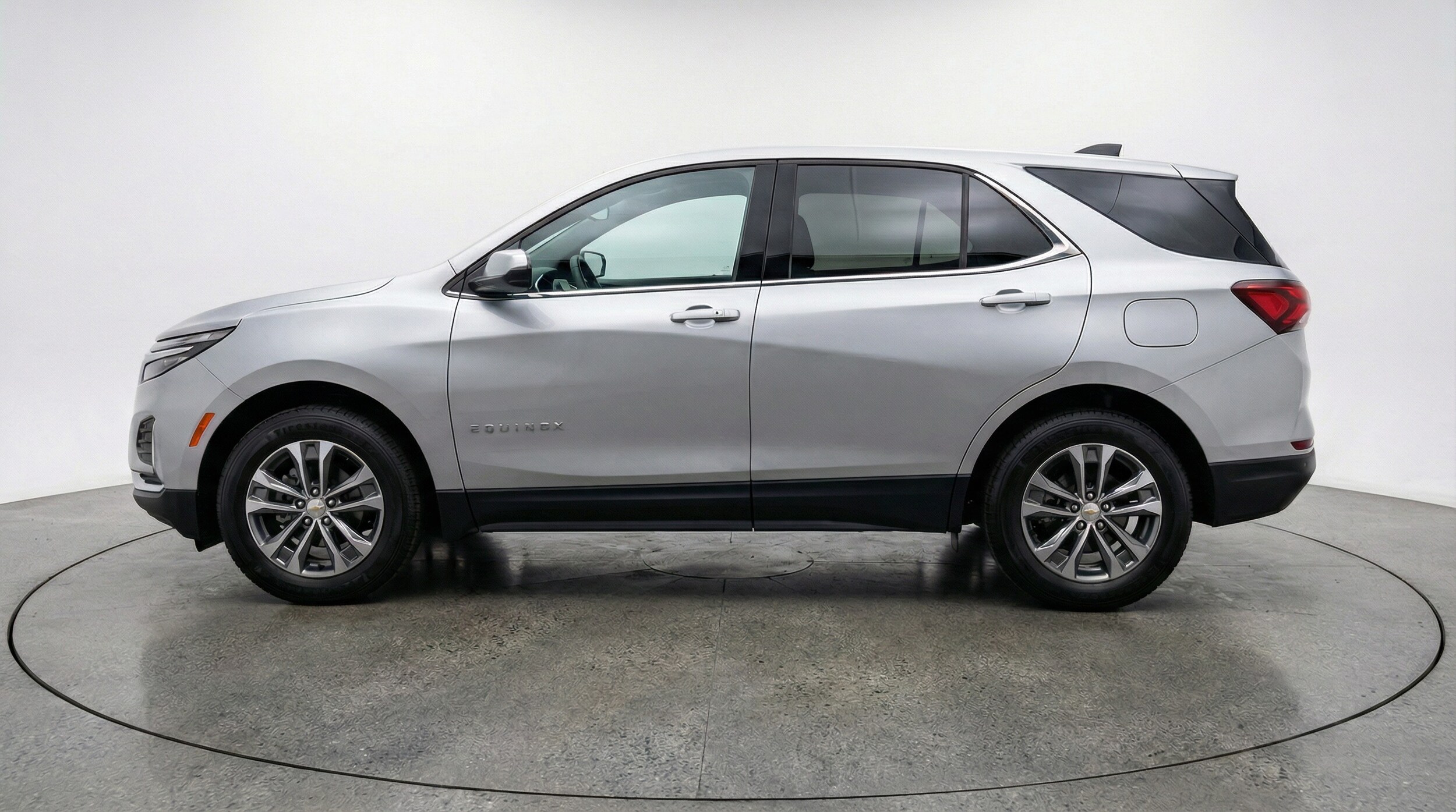 Thumbnail: 2025 Chevrolet Equinox - 4